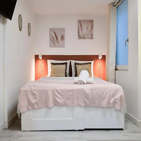 Appartement Large Between Train Station & Grand Place *